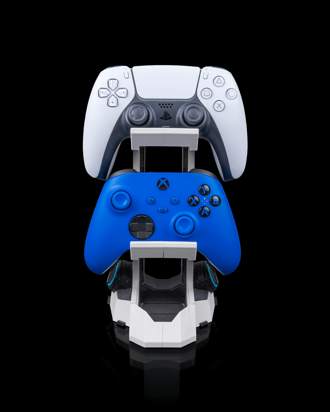 Command Sync Controller And Headphone Holder 1
