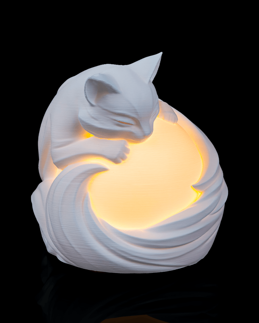 Feline Sphere Table Lamp 4