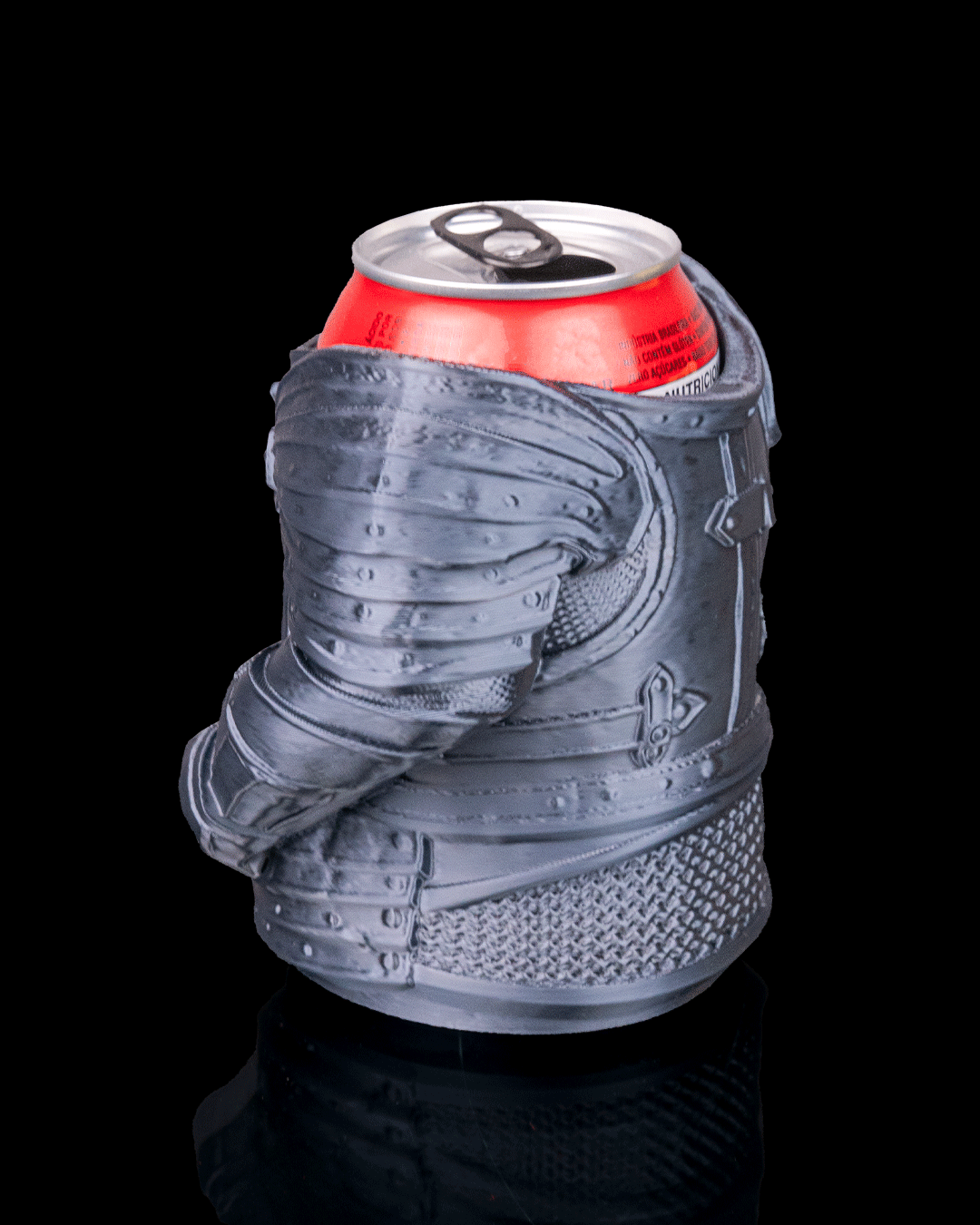 Knight Armor Can Holder 4