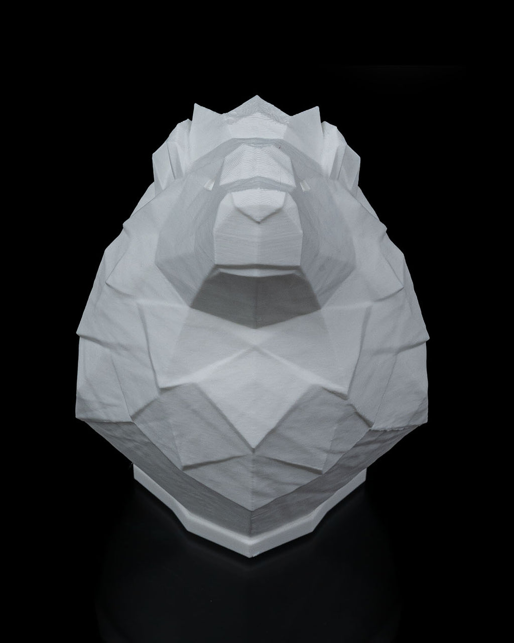 Low Poly Lion Table Lamp 2