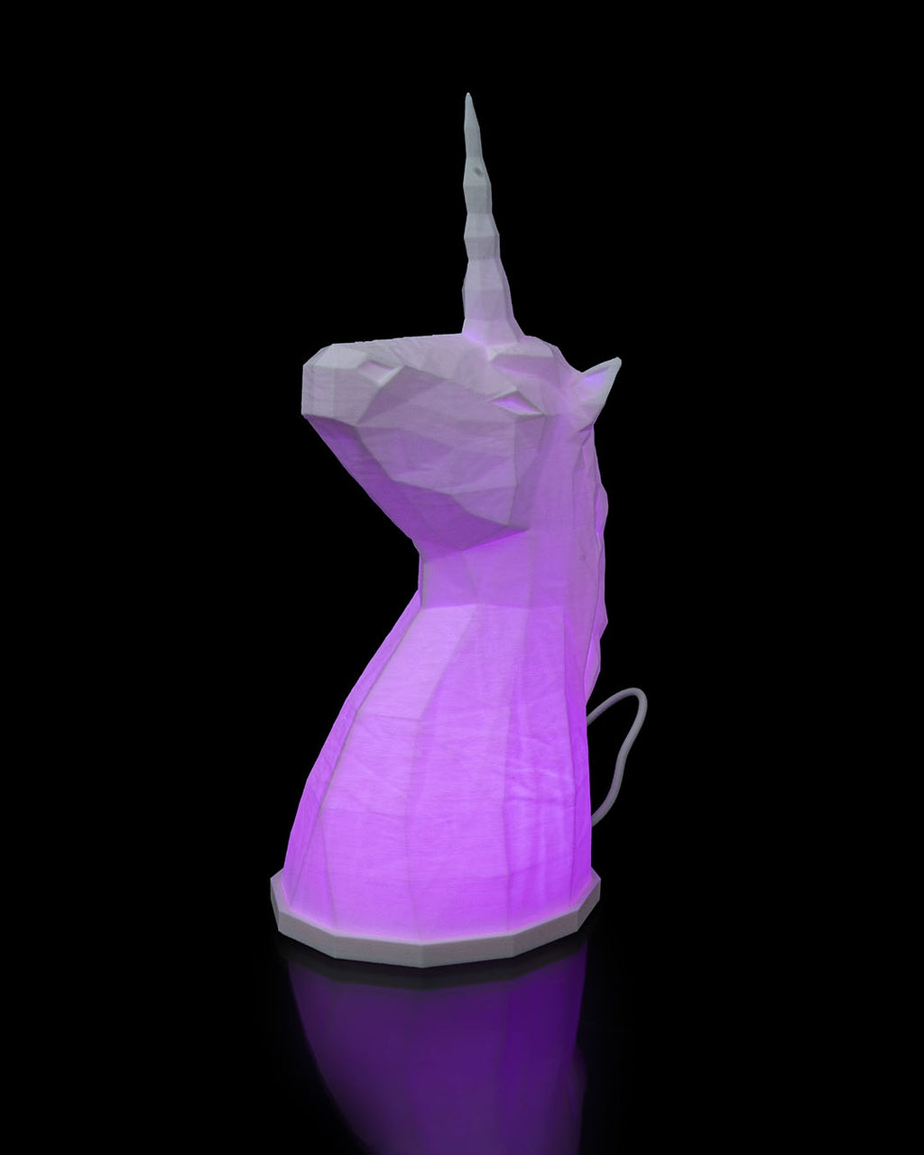Low Poly Unicorn Table Lamp 1