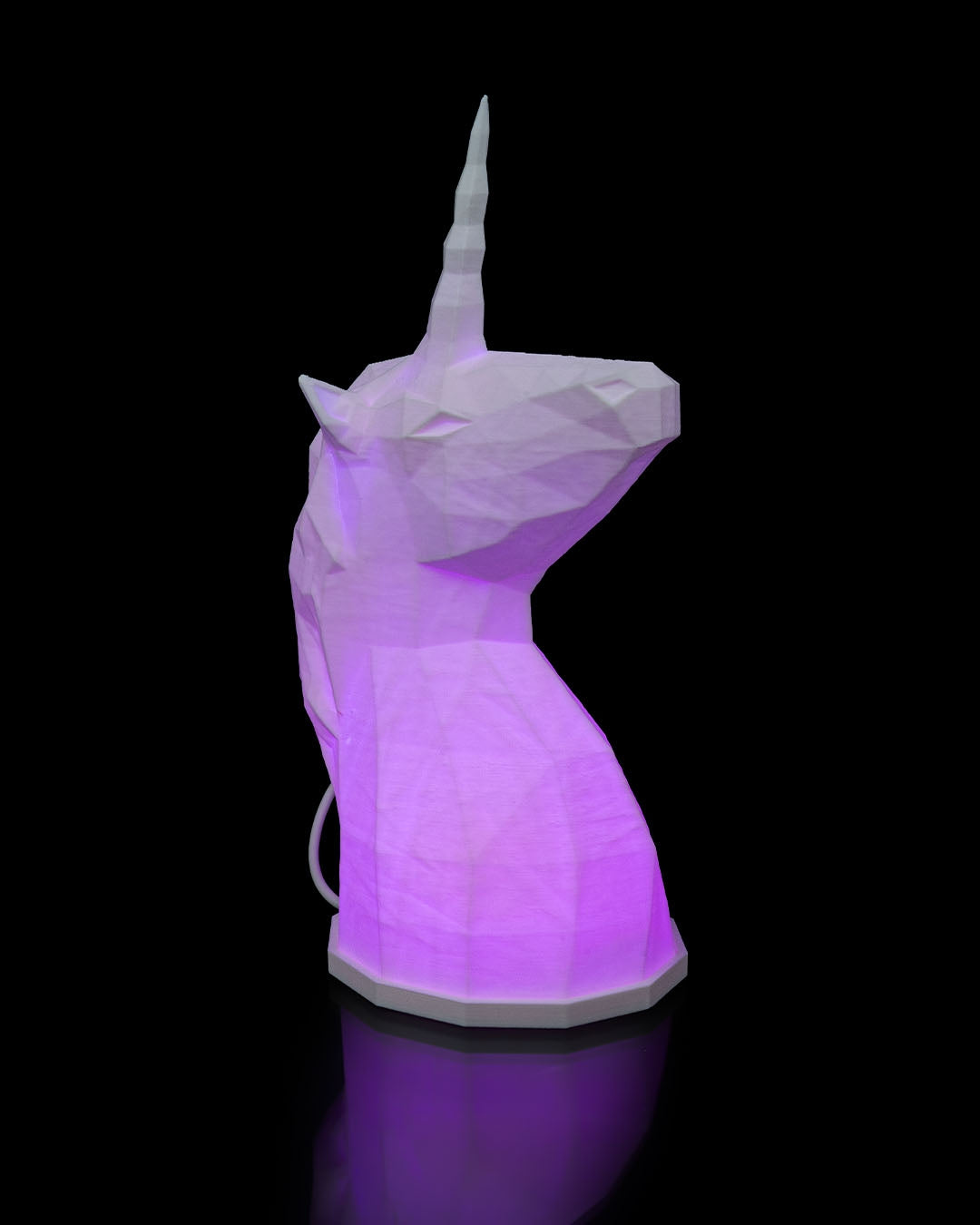 Low Poly Unicorn Table Lamp 6