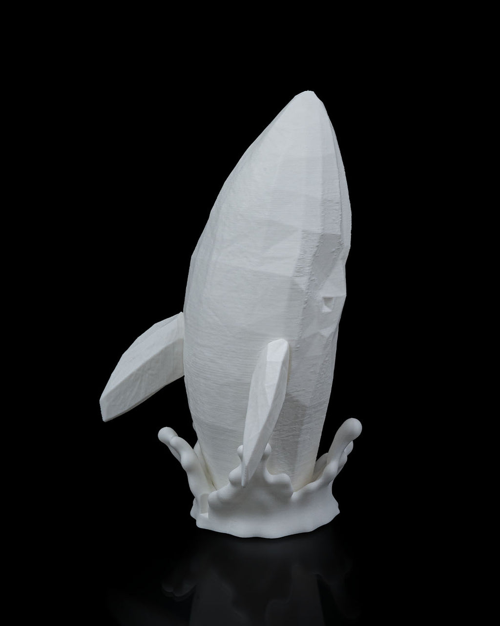Low Poly Whale Table Lamp 2