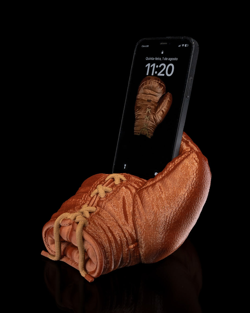 Right Hook Phone Holder 3
