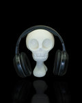 Skull Vise Headphone Holder 2