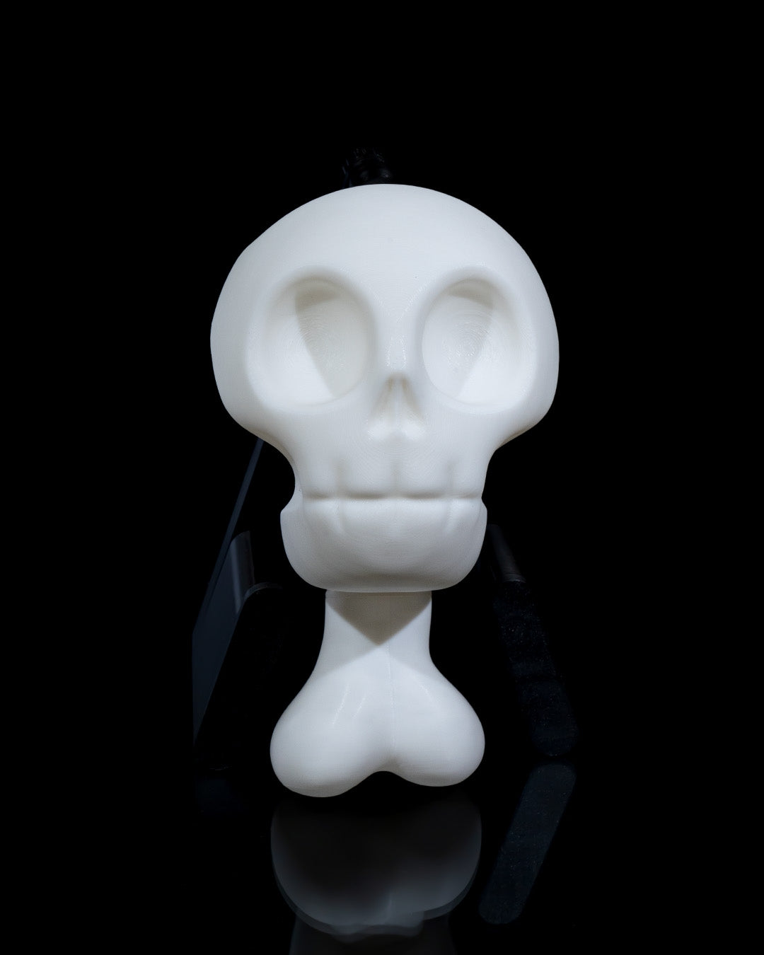 Skull Vise Headphone Holder 3