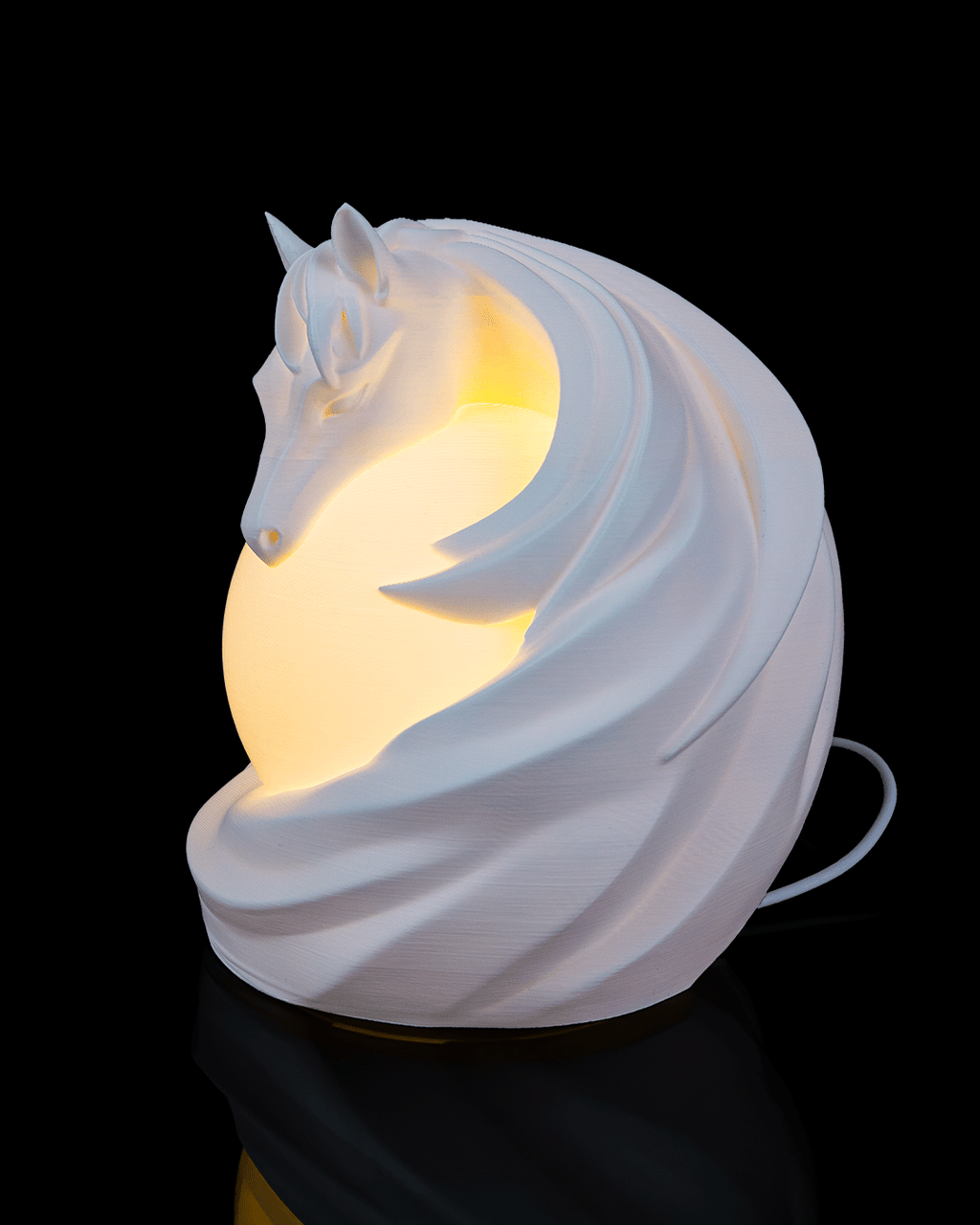 Stallion Sphere Table Lamp 3