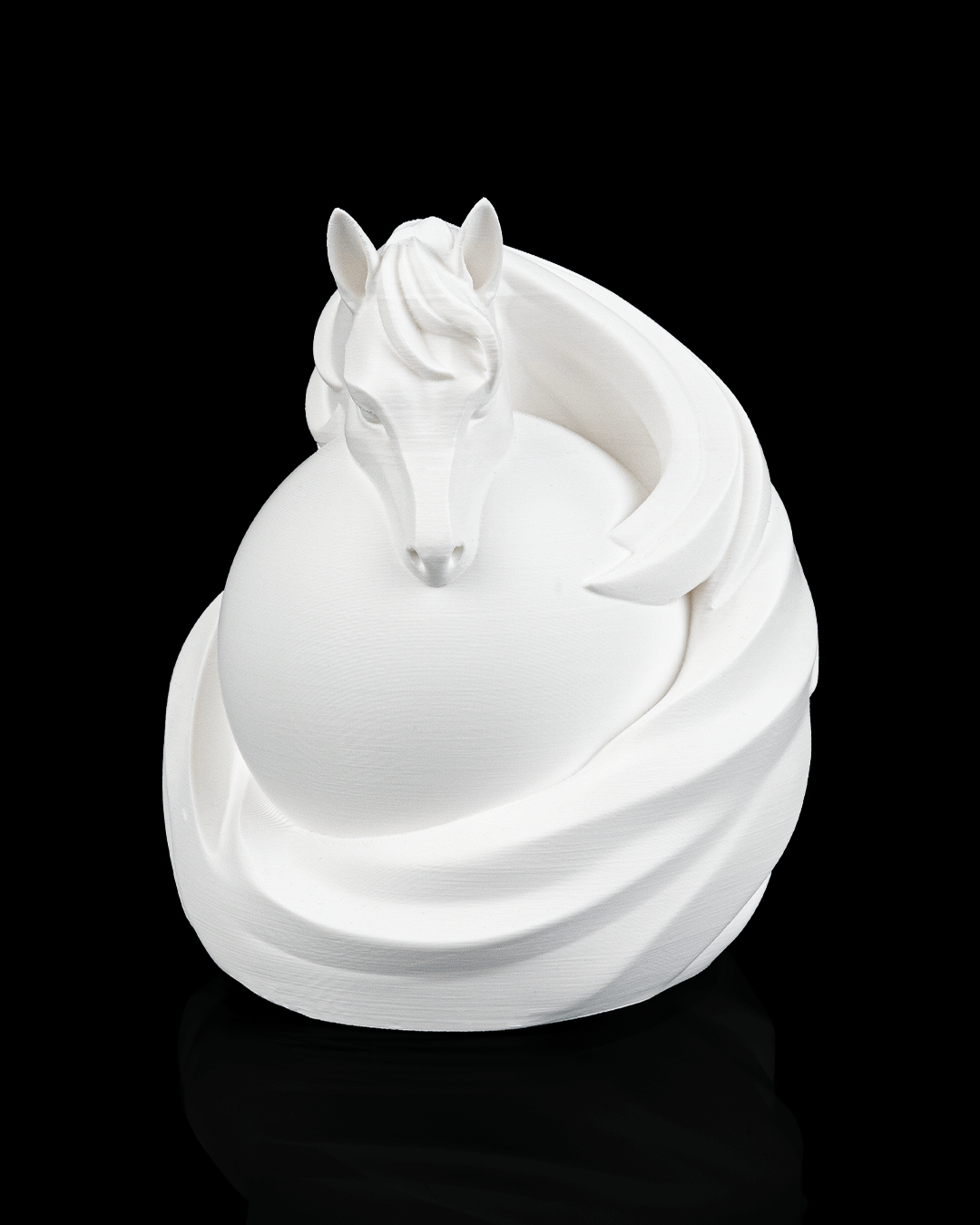 Stallion Sphere Table Lamp 7