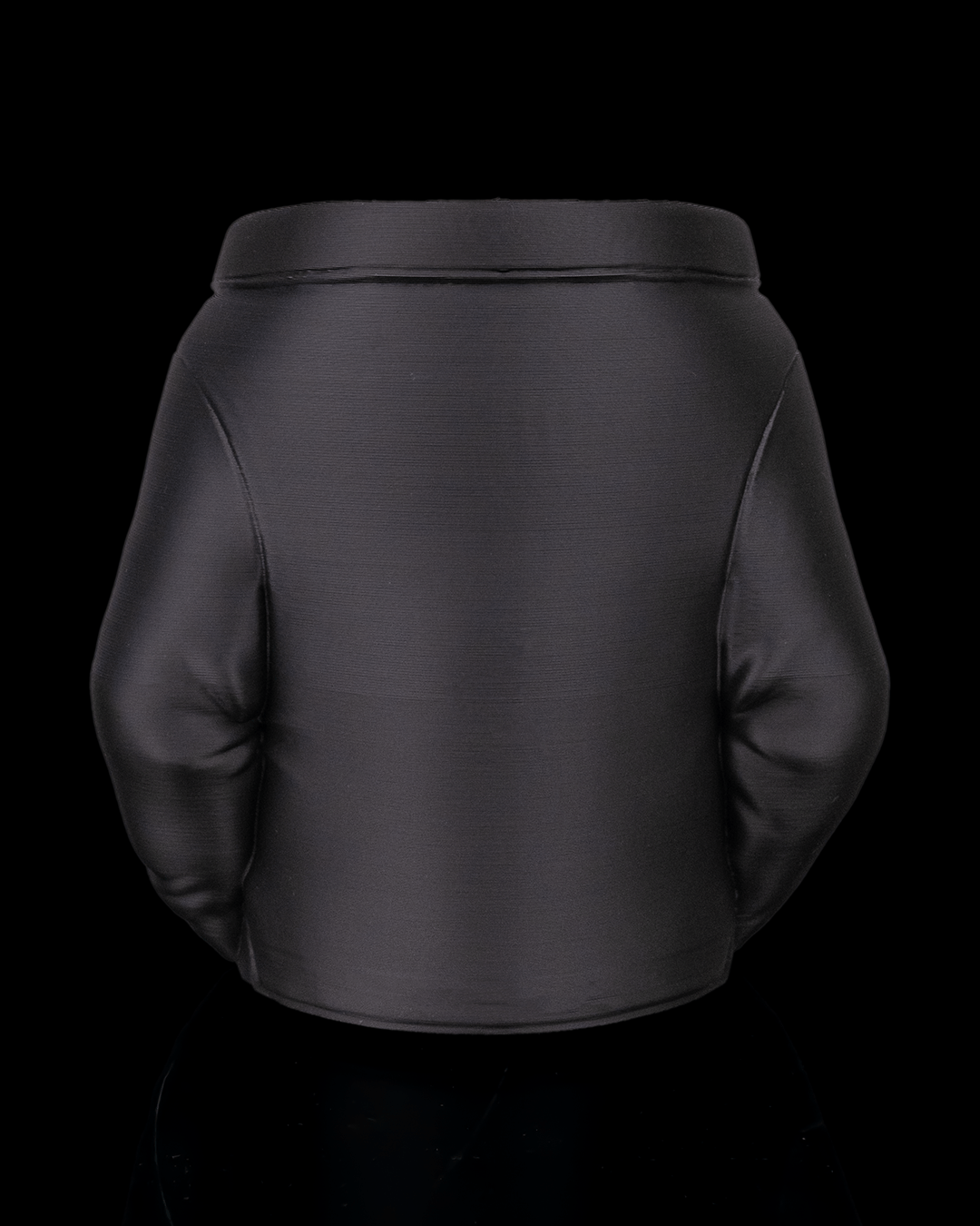 Suit Can Holder 4