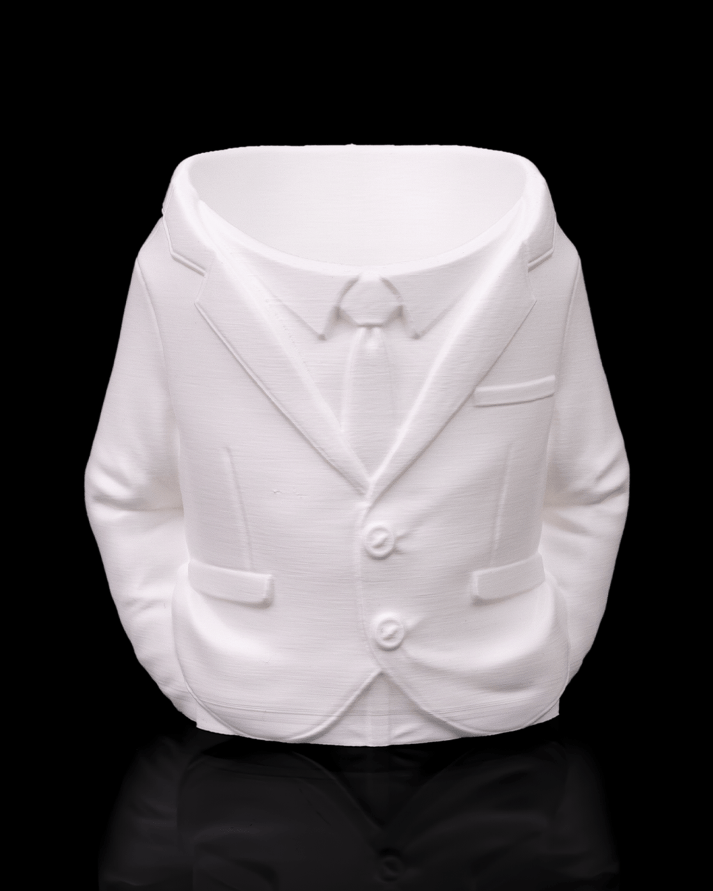 Suit Can Holder 5