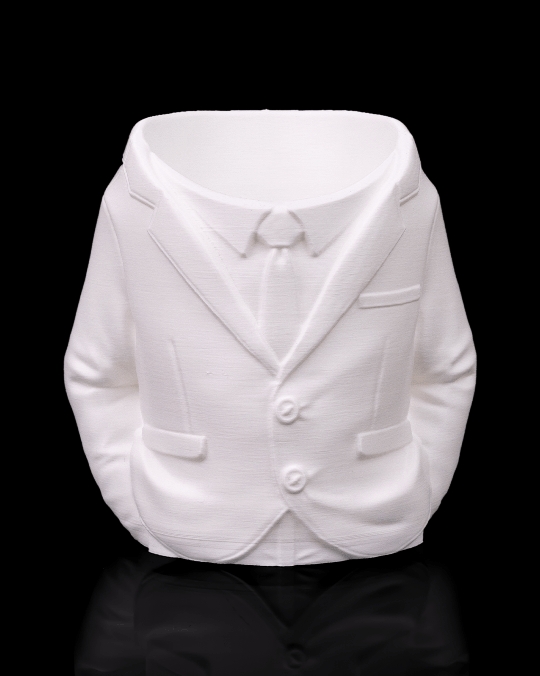 Suit Can Holder 5
